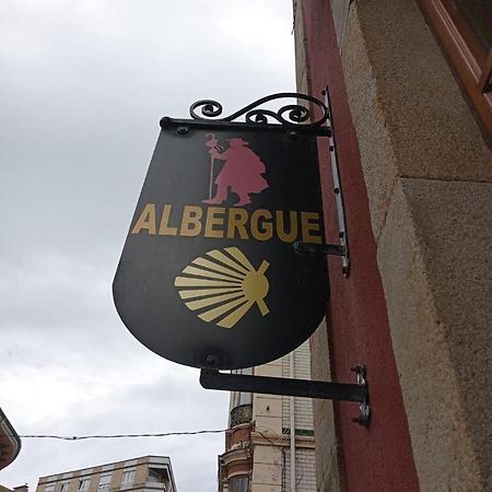 Albergue De Peregrinos Villa De Luarca Exteriör bild