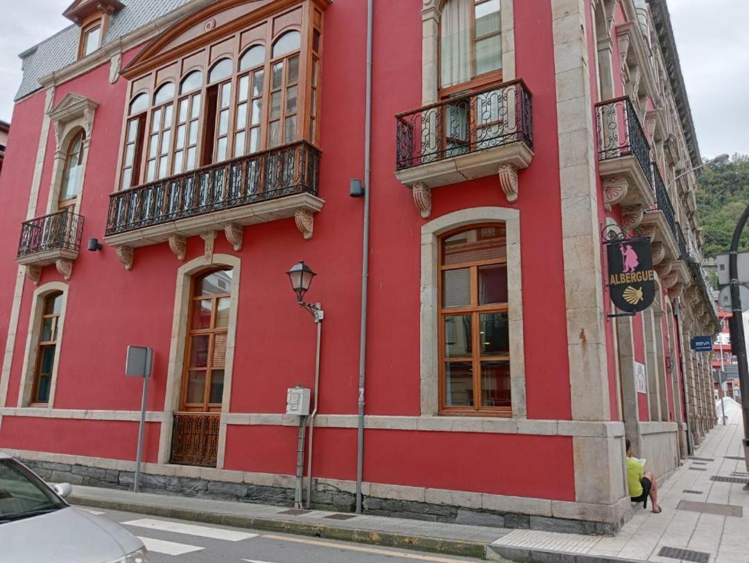 Albergue De Peregrinos Villa De Luarca Exteriör bild